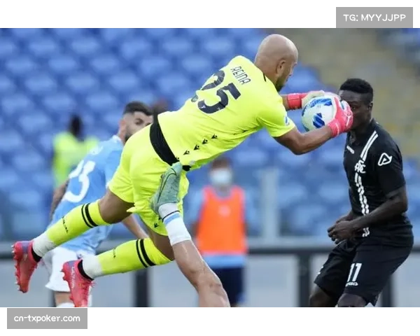 拉齐奥边路重生，塔瓦雷斯左路稳定表现支撑萨里战术体系